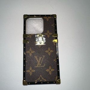 Cell phone case - new for IPhone 14 pro